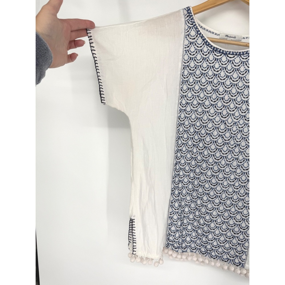 Madewell White Blue Embroidered Pom Pom Hem Boho Blouse XS F2131 Coastal Summer - Picture 3 of 10